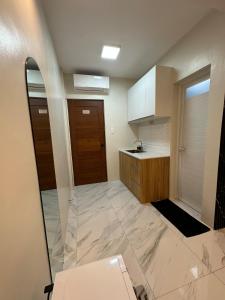 Casa Leveria Unit 6 with Balcony, Inquire Parking Availability