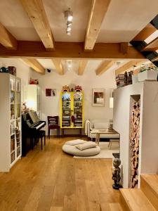 The Wurmstein House - Contemporary Mountain Home