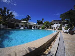 Villa Colina Khao Lak Rooms and Bungalows - Adults Only