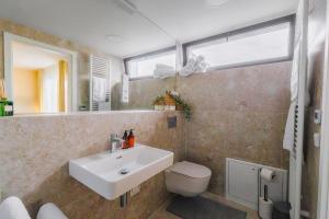 Tiny Vanguard- Cosy flat with free luxe wellness