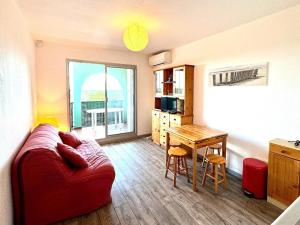 Cœur du port dArgeles avec vue mer imprenable