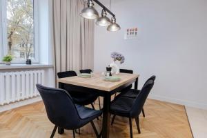 Nowy Świat 47 City Center Apartment by Solarento