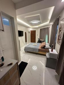 Casa Leveria Unit 9 with Balcony, Inquire Parking Availability