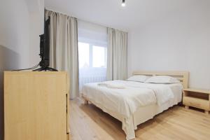 Independentei - private central stay