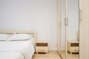 Independentei - private central stay