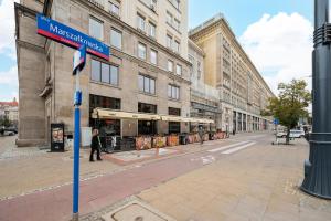 Marszałkowska City Centre Apartment by BookingHost