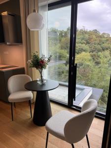 Tiny Vanguard- Cosy flat with free luxe wellness