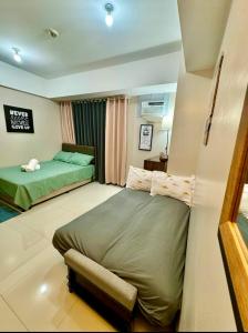 Manhattan Heights Araneta City Cubao QC