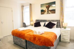 Stylish 3 Bed Flat Near Cardiff City Centre and Uni