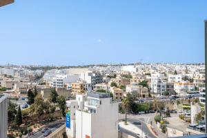 Offshore Suites Apartments in St Julians Centre