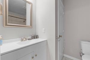 Stylish 1-Bedroom Retreat in Fort Worth