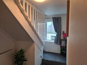 Cosy Townhouse Within Caernarfons Old Town Walls