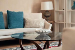 On the Tiber- Luxury house