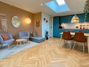 Private and lush tiny house 250m from beach