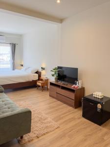 Blue & Teak 336 Stay with private bath