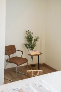 Blue & Teak 336 Stay with private bath