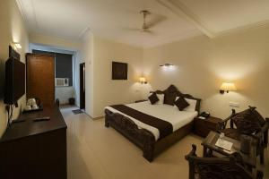 Hotel Perfect, Karol Bagh, Near Metro & City Centre