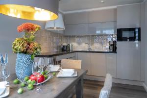 AD3_1b_Mrs_ Ocean II