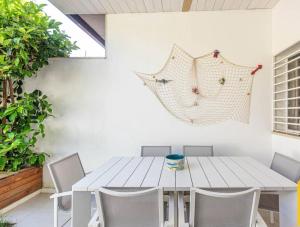 Abracadabra Hidden Garden