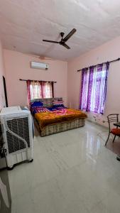 Hare Krishna Hotel & Restaurant