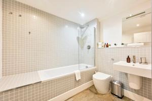 Shoreditch Comfortable 3 Bed Apartments