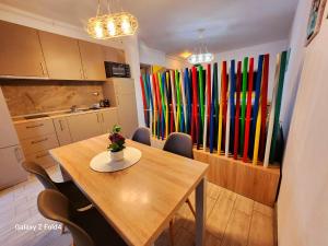 Azizi Luxury Apartments Blaxy Beach Pool & Spa Resort piscina Interioara incalzita