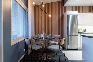 Stylish rowhouse, guiet area free Wi-Fi & parking