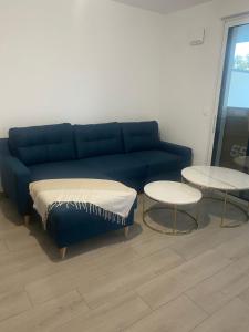 New flat with swimming pool on rooftop