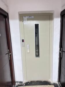 Central Palace Suite with Self Checkin