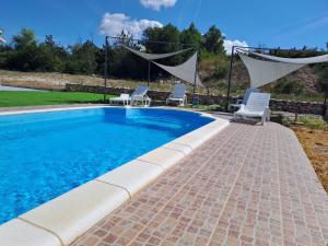 Nane Garden house with heated pool