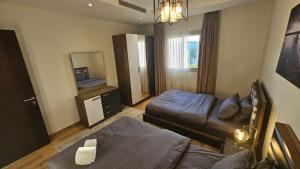 CAIRO FESTIVAL CITY, 3BR Apartment, Arabian Nights in A trendy House