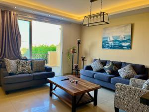 3-Brs Beachside Modern chalet Seaview & 3min walking l BBQ