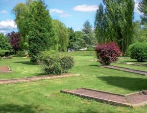 Jardin et Étang services gratuits piscine tennis golf