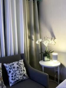 ONE UPTOWN RESIDENCE BGC 2-bed 1BR