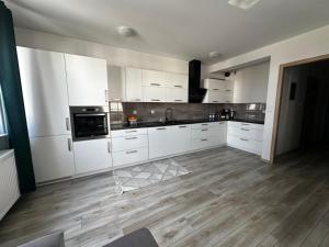 Urban Green Września,Przytulny apartament z parkingiem