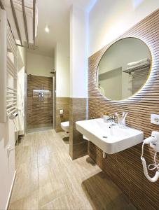 Villa Romana Apartments with Terrace & Private Entrance