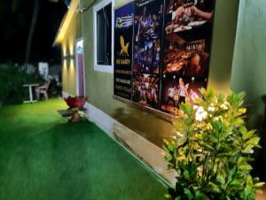 Xaviers guesthouse Wi-Fi and Villa