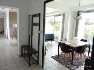 Spacieux T2 de 67m2 - Terrasse avec vue imprenable - Secteur gare