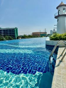 Supalai sea view luxury room