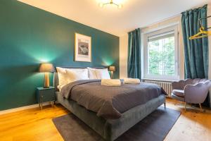 Chesterfield Suite 3 Bedroom Apartment Zurich