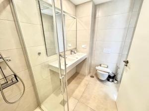 SAKURA LUXURY Poniente Beach