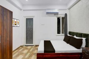 HOTEL O GOLDEN MAJESTIC - 3hvězdičkové hotely ve městě Prayagraj