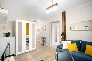 Cozy Warsaw Apart with Gym close to the Airport and City Centre