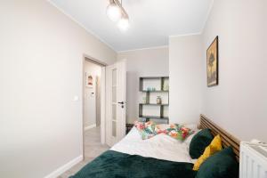 Cozy Warsaw Apart with Gym close to the Airport and City Centre