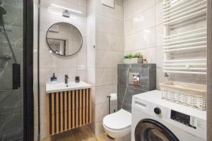 Cozy Warsaw Apart with Gym close to the Airport and City Centre