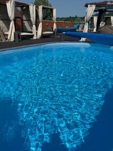 Brvnare Rodjak sa sela