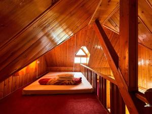 KOLAKHAM SILVERPINE RETREAT HOMESTAY Pure Veg KOLAKHAM,LAVA