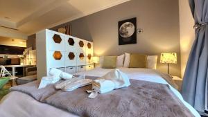 Porto Arabiya Tower 14 - Sea View Balcony, Calma Bay Studio -308