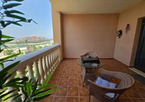 Porto Arabiya Tower 14 - Sea View Balcony, Calma Bay Studio -308