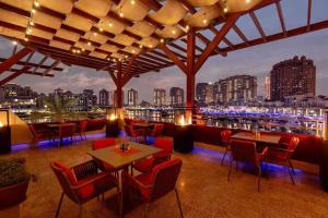 Porto Arabiya Tower 14 - Sea View Balcony, Calma Bay Studio -308